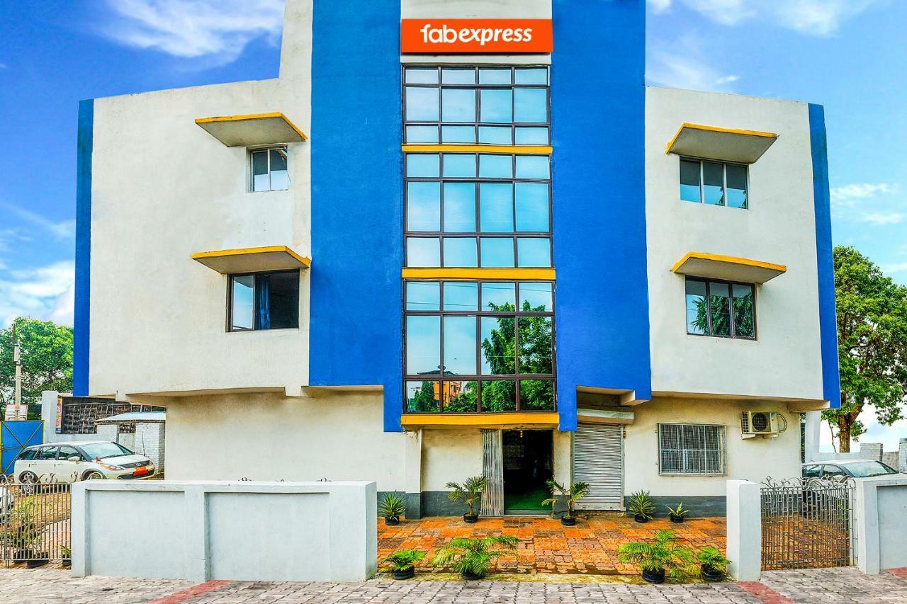 Fabexpress Vinita Welcome Villa Howrah Haora Экстерьер фото